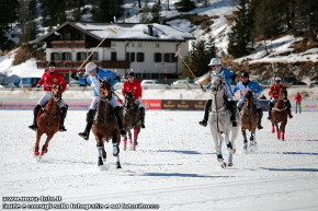 Azione all'audi winter polo di Cortina.